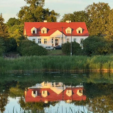 Dom Goscinny Ogluszka Pilec Luaran gambar